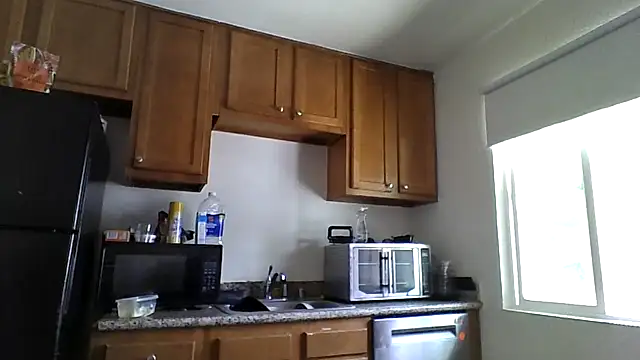 OnlyOneMeeks online show from 04-22-26, 08:54