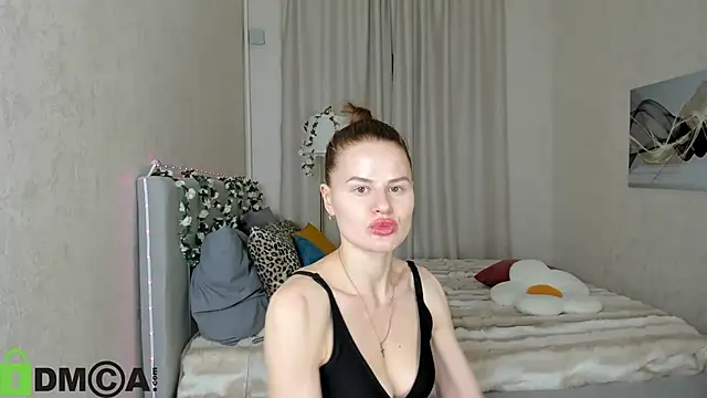 Wanda Gomez online show from 04-22-26, 03:13