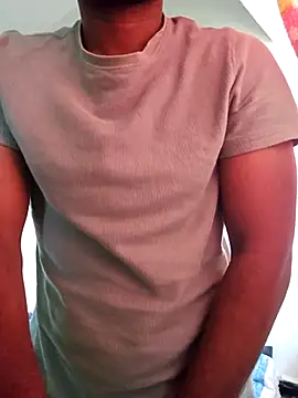 Snapshot of rainzey chatting on 09-21-25, 03:08 rainzey online show from 09-21-25, 03:08