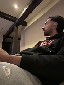 SergioGarcia93 online show from 10-17-25, 07:27