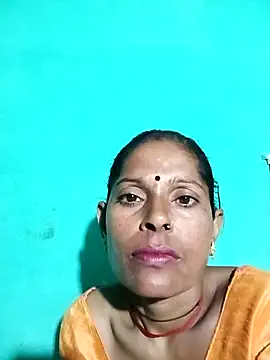 Snapshot of Suhana_pandit chatting on 09-10-25, 10:21 Suhana pandit online show from 09-10-25, 10:21