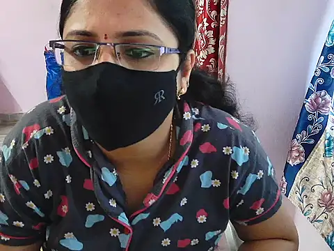 jannu6482 online show from 11-08-25, 07:08