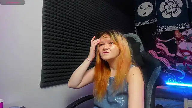 Nora lovvvv online show from 09-25-25, 10:08