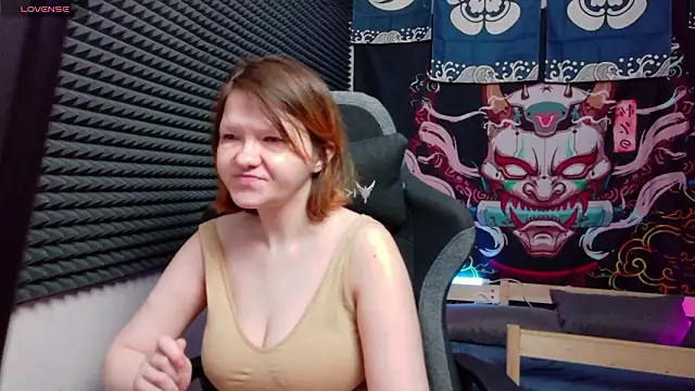 Nora lovvvv online show from 02-05-26, 10:42