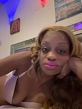 Snapshot of Angelbunnyy chatting on 02-17-26, 12:23 Angelbunnyy online show from 02-17-26, 12:23