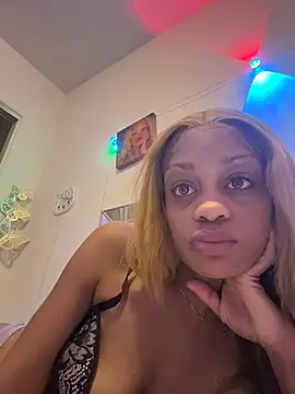 Snapshot of Angelbunnyy chatting on 02-22-26, 07:40 Angelbunnyy online show from 02-22-26, 07:40