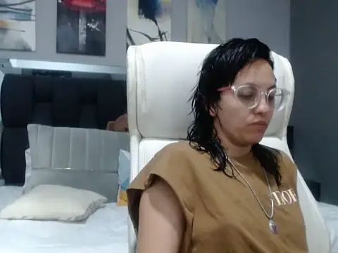 dalila macherano1 online show from 09-29-25, 06:07