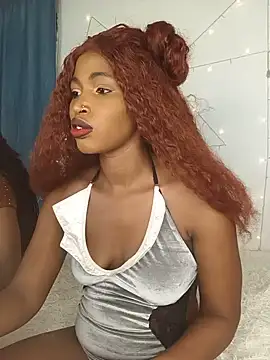 Snapshot of XOXOebony chatting on 05-26-26, 04:58 XOXOebony online show from 05-26-26, 04:58