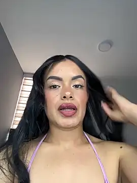 Melissa coch online show from 04-24-26, 04:20