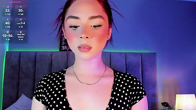 Snapshot of Arianna_Ponce chatting on 09-13-25, 05:40 Arianna Ponce online show from 09-13-25, 05:40