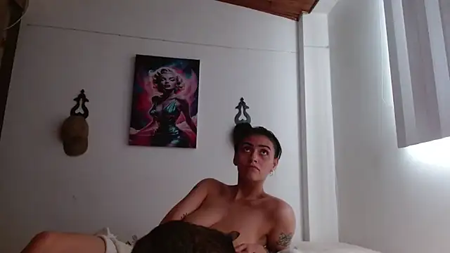 Crystal Star  online show from 04-24-26, 10:01