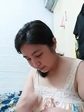 Minn-cute online show from 06-04-26, 02:17