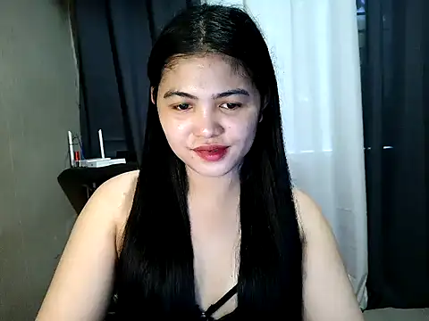 Snapshot of TrixieCollins chatting on 11-17-25, 06:52 TrixieCollins online show from 11-17-25, 06:52