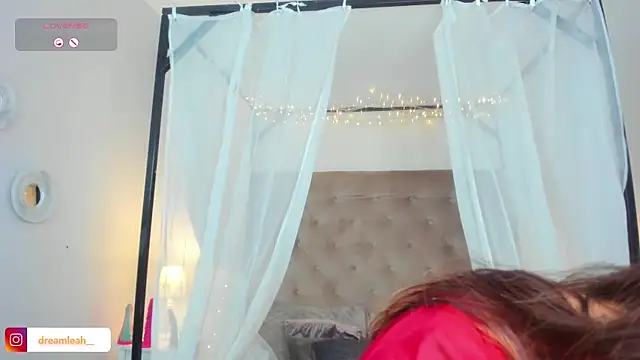 dreamleah  online show from 11-23-25, 05:18