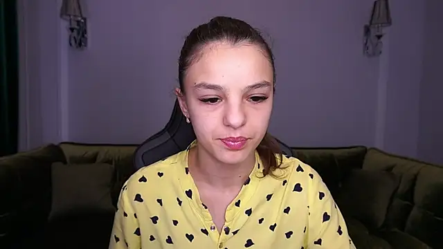 Snapshot of AnitaBambie chatting on 11-29-25, 01:47 AnitaBambie online show from 11-29-25, 01:47