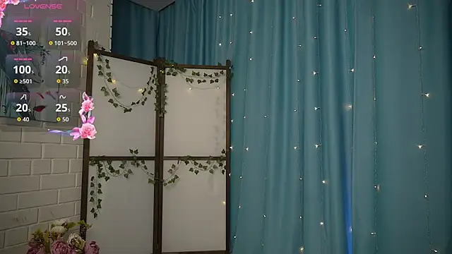 Winaria online show from 10-14-25, 04:35