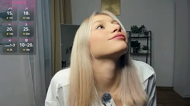 Snapshot of FaaBinaa chatting on 12-05-25, 07:39 FaaBinaa online show from 12-05-25, 07:39