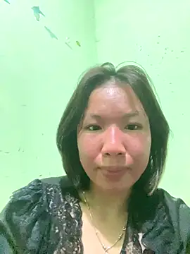 QueenLink online show from 12-13-25, 10:37