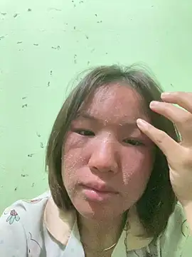 QueenLink online show from 12-20-25, 07:43