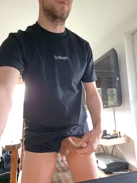 Snapshot of 6incheswannacum chatting on 12-14-25, 12:43 6incheswannacum online show from 12-14-25, 12:43