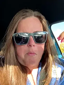 hornykitty1210 online show from 10-23-25, 07:12