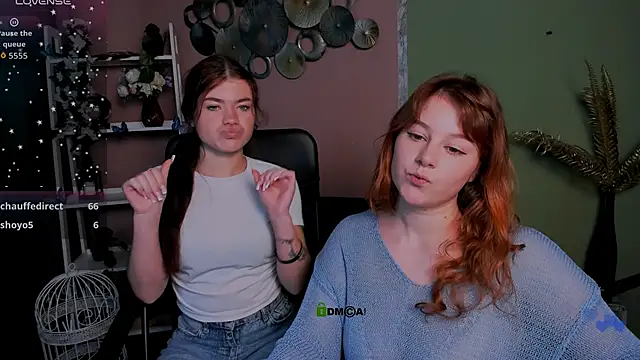 lola sun12 online show from 11-13-25, 03:11