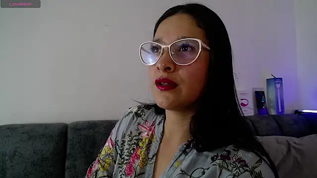 Snapshot of Alana_steel_1 chatting on 02-20-26, 07:36 Alana steel 1 online show from 02-20-26, 07:36