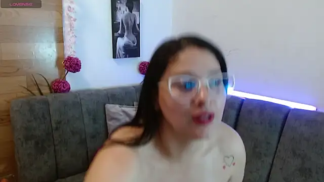 Alana steel 1 online show from 04-25-26, 04:48