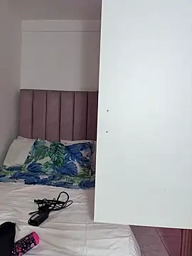 alehia cute online show from 04-23-26, 11:51