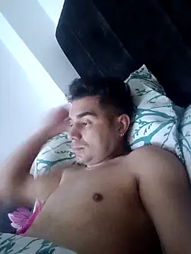 Ffeenniizz online show from 03-31-26, 02:46