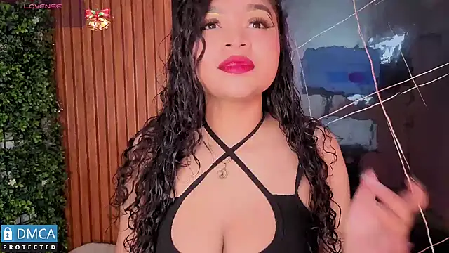 leidy morales  online show from 06-12-26, 11:09