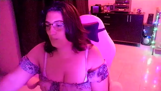 lina maria99 online show from 04-28-26, 02:27