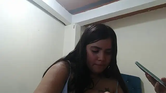 Snapshot of _yess_love_ chatting on 11-29-25, 10:46 yess love online show from 11-29-25, 10:46