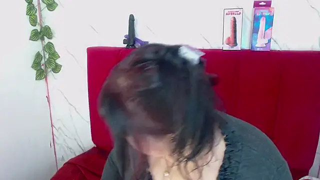 anishasanchezcm101 online show from 09-15-25, 03:17