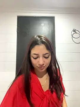 LisaGoddes online show from 10-06-25, 07:33