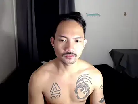Snapshot of Thefriskyasian chatting on 02-03-26, 12:21 Thefriskyasian online show from 02-03-26, 12:21