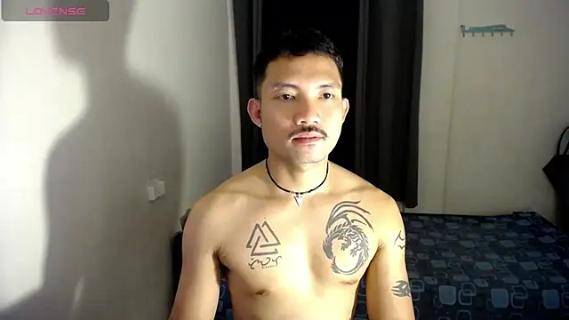 Snapshot of Thefriskyasian chatting on 04-17-26, 12:41 Thefriskyasian online show from 04-17-26, 12:41