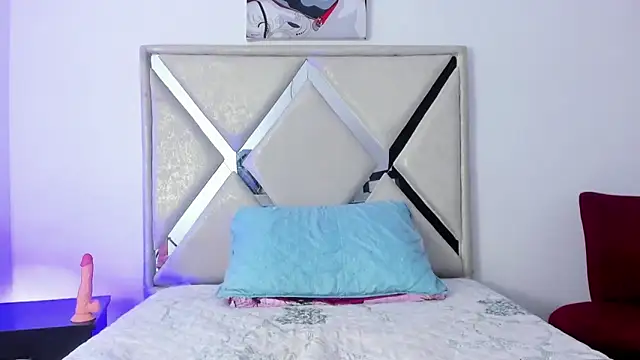 wyatt 3 online show from 11-28-25, 12:08