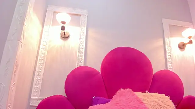 Snapshot of Saammy_17 chatting on 10-29-25, 08:32 Saammy 17 online show from 10-29-25, 08:32