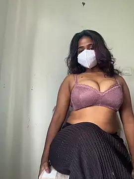Hot-Honey20 online show from 05-28-26, 06:43
