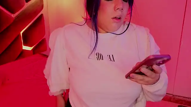 Melissa Adamsx online show from 04-12-26, 11:37