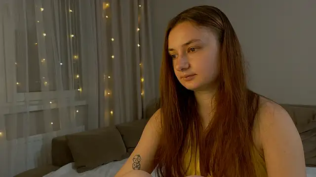 Lelia Vibe online show from 04-15-26, 07:43