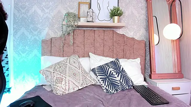 Anseru  online show from 03-26-26, 01:06