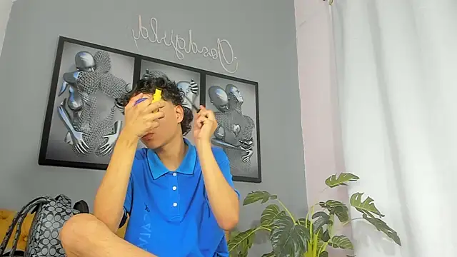 Snapshot of camillo_virgil chatting on 11-02-25, 10:50 camillo virgil online show from 11-02-25, 10:50