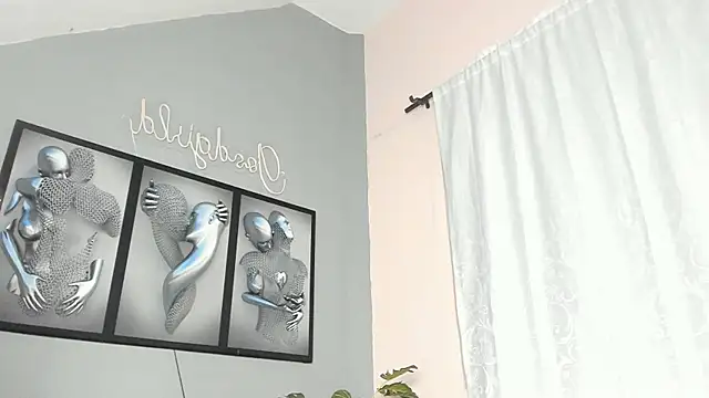 Snapshot of camillo_virgil chatting on 11-18-25, 11:14 camillo virgil online show from 11-18-25, 11:14