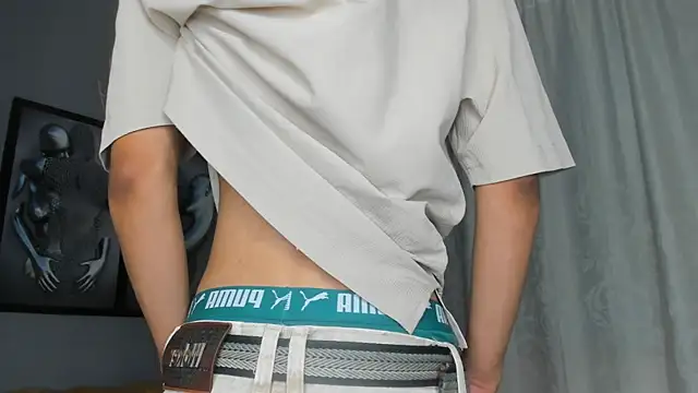 Snapshot of camillo_virgil chatting on 12-01-25, 11:15 camillo virgil online show from 12-01-25, 11:15