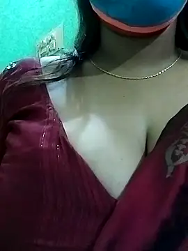 Snapshot of Dimplegirl chatting on 09-17-25, 05:25 Dimplegirl online show from 09-17-25, 05:25