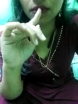 Snapshot of Dimplegirl chatting on 11-20-25, 06:51 Dimplegirl online show from 11-20-25, 06:51