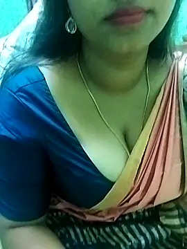 Snapshot of Dimplegirl chatting on 11-22-25, 12:42 Dimplegirl online show from 11-22-25, 12:42