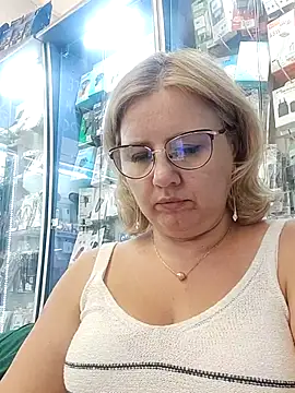 Snapshot of LustyyX chatting on 07-04-26, 12:11 LustyyX online show from 07-04-26, 12:11